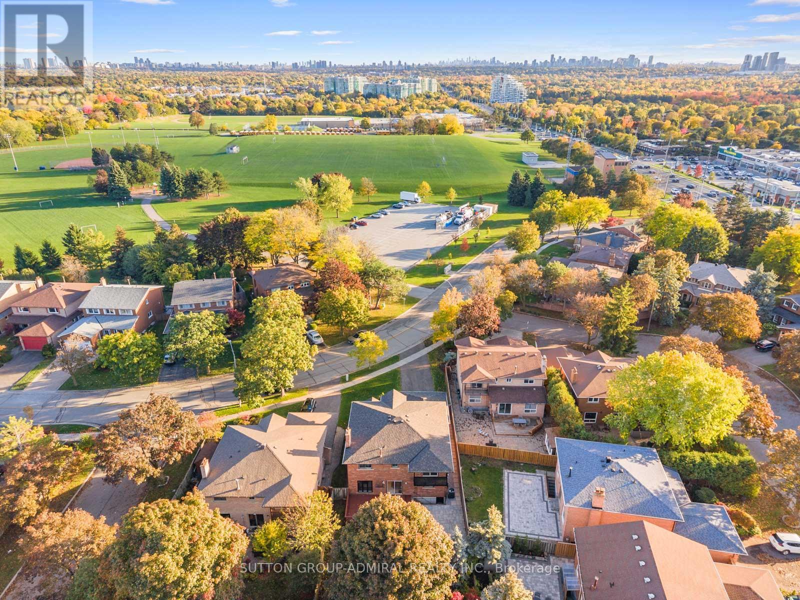 16 Sycamore Drive, Markham, Ontario  L3T 5V4 - Photo 46 - N12483071