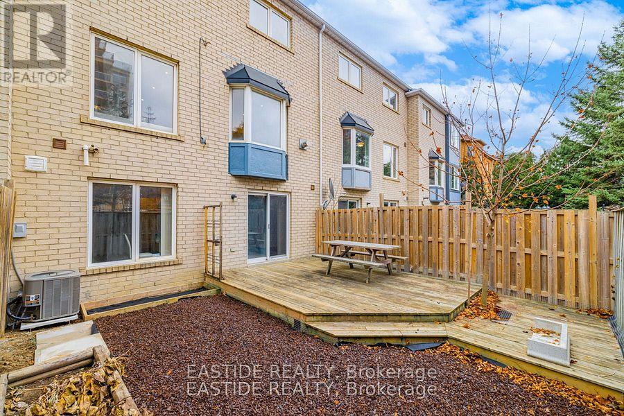 Ground - 114 Leitchcroft Crescent, Markham, Ontario  L3T 7T8 - Photo 6 - N12483076