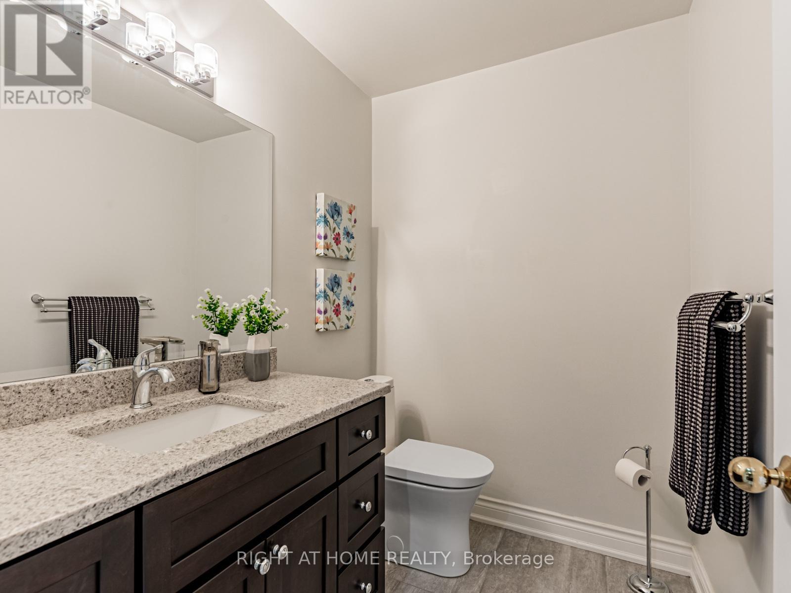 10 Rodeo Drive, Vaughan, Ontario  L4J 4X9 - Photo 18 - N12483103