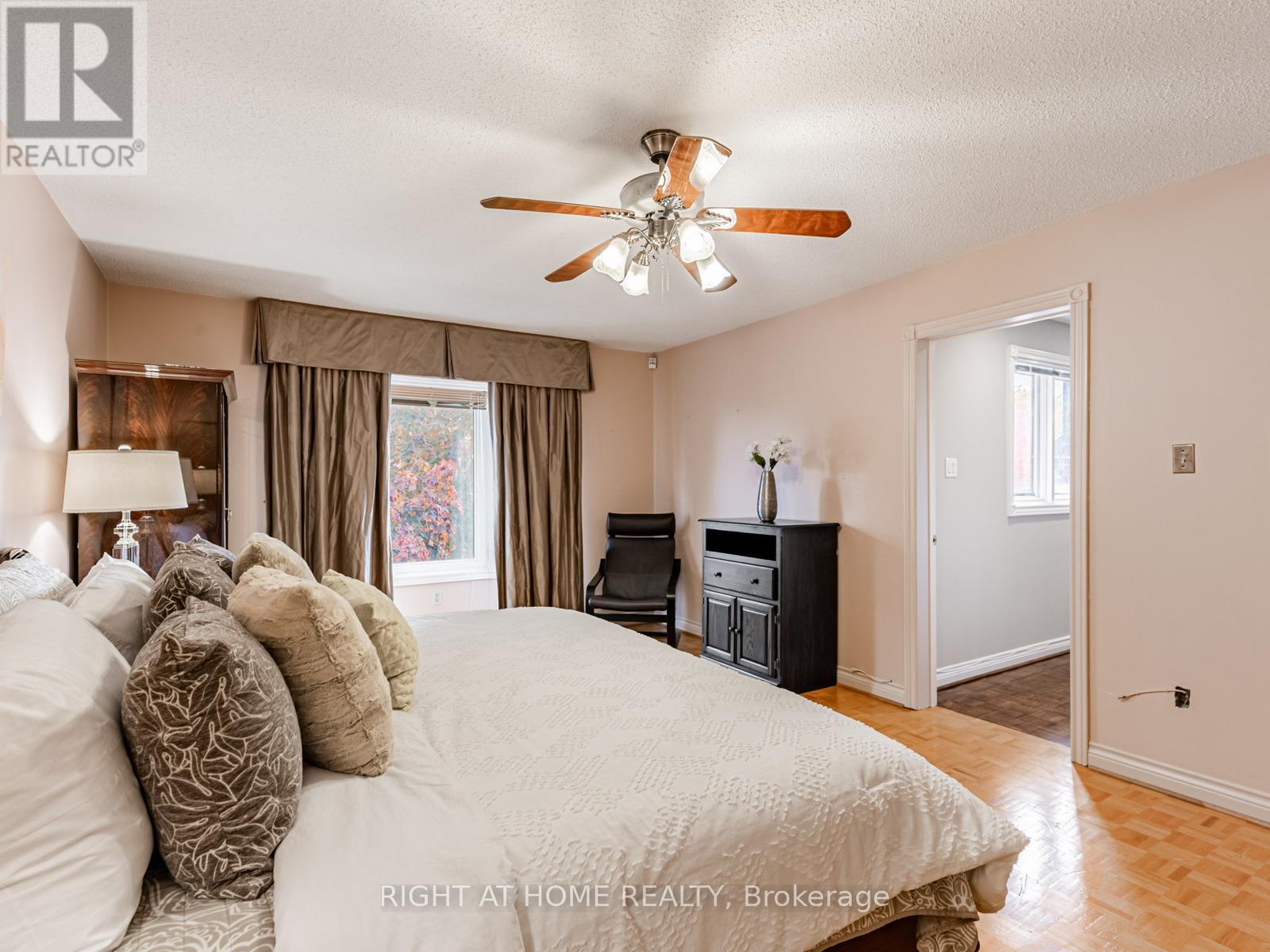 10 Rodeo Drive, Vaughan, Ontario  L4J 4X9 - Photo 28 - N12483103