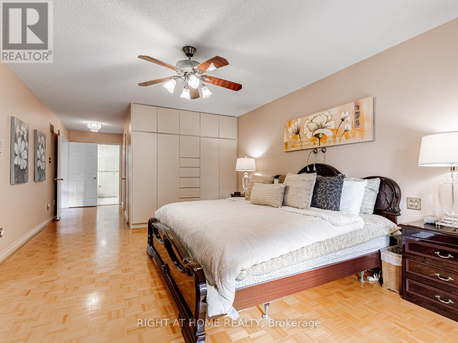 10 Rodeo Drive, Vaughan, Ontario  L4J 4X9 - Photo 29 - N12483103