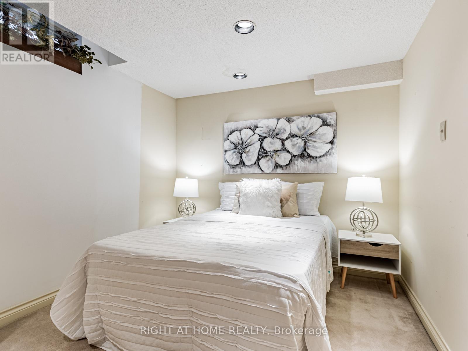 10 Rodeo Drive, Vaughan, Ontario  L4J 4X9 - Photo 38 - N12483103