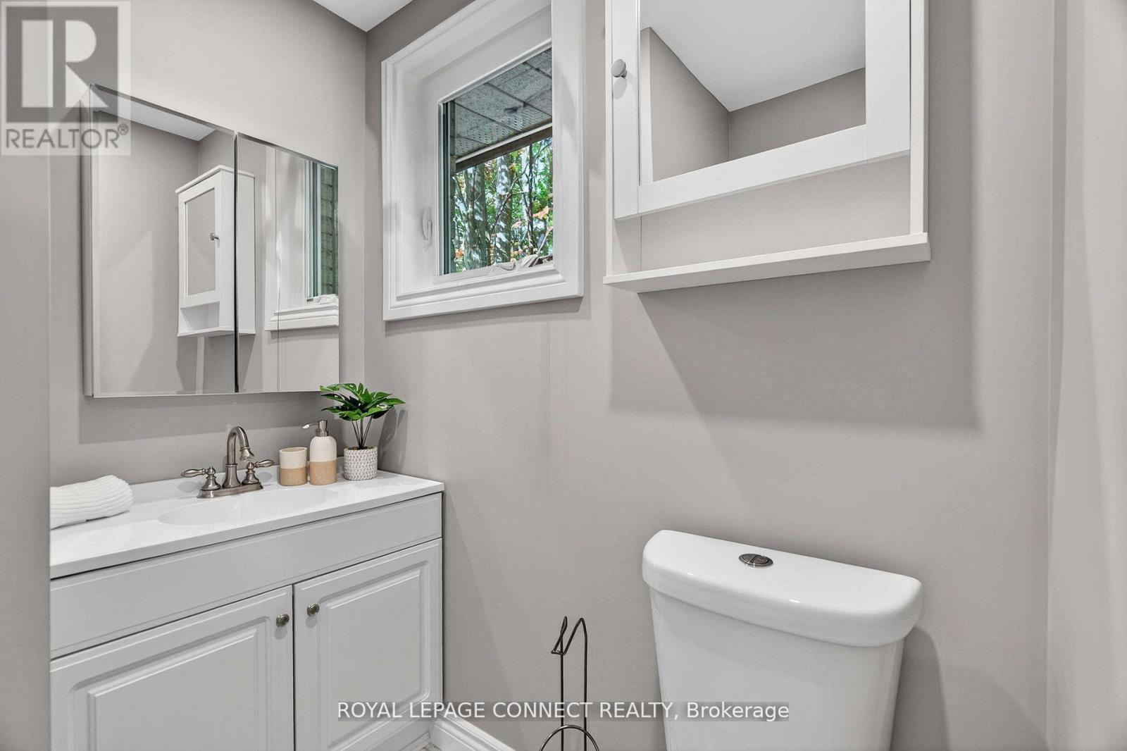 10 Donaldson Road, East Gwillimbury, Ontario  L9N 1J2 - Photo 26 - N12483108