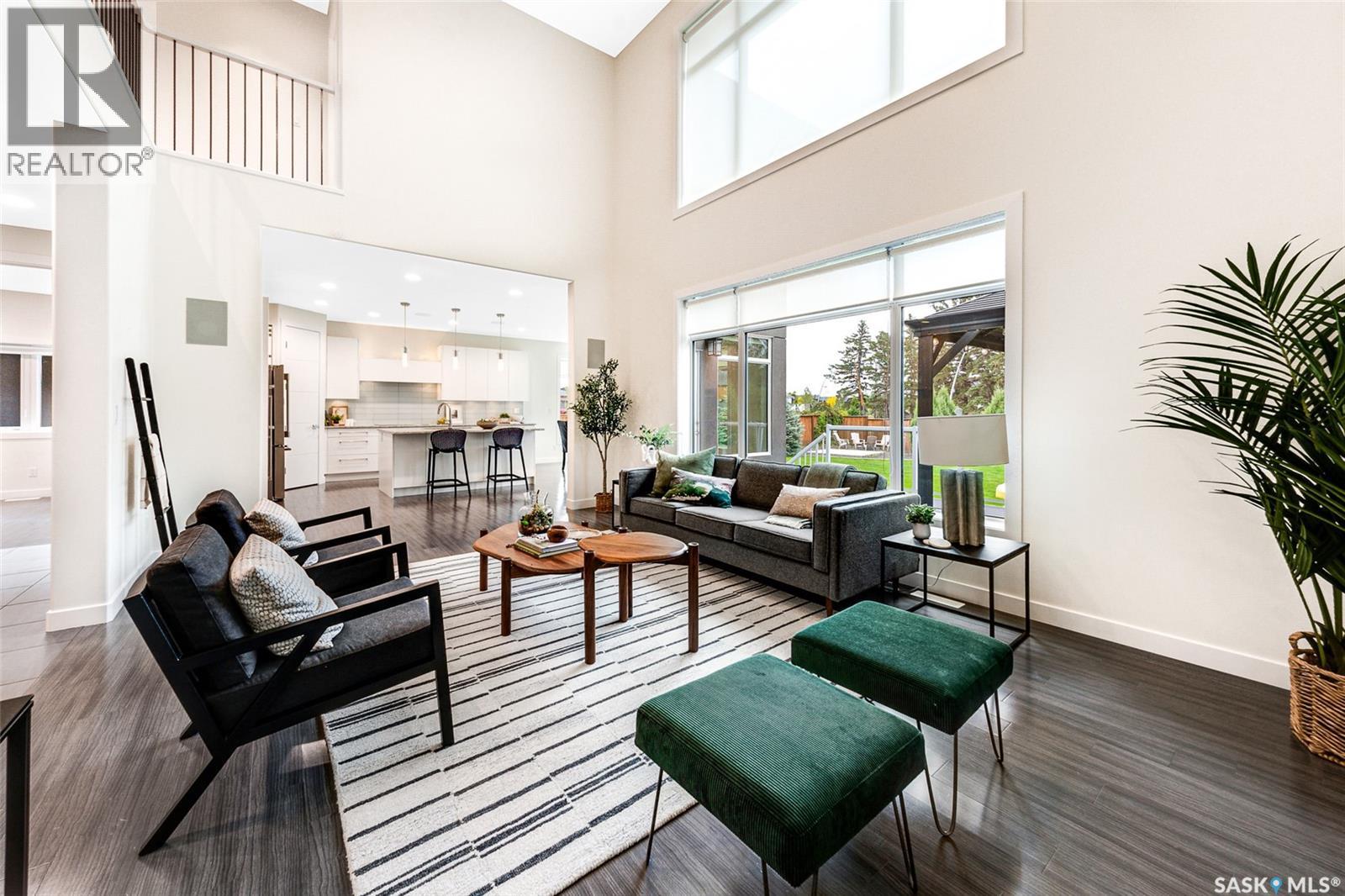 Property at 331 Atton CRESCENT image 4