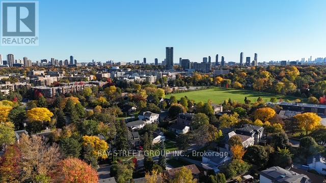 8 Overton Crescent, Toronto, Ontario  M3B 2V2 - Photo 42 - C12483025