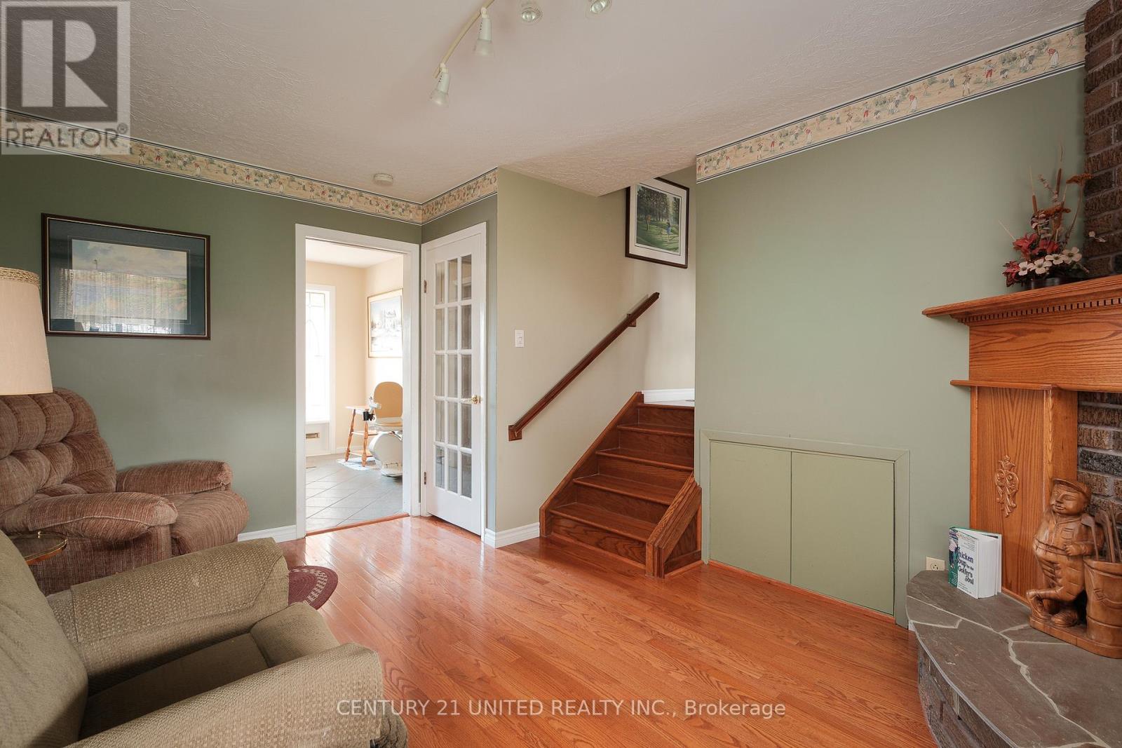 788 Cumberland Avenue, Peterborough, Ontario  K9H 7B2 - Photo 10 - X12483127