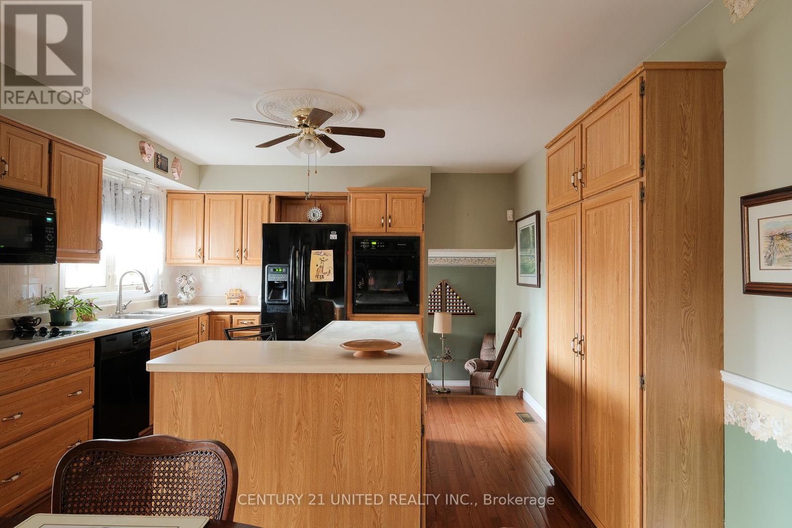 788 Cumberland Avenue, Peterborough, Ontario  K9H 7B2 - Photo 11 - X12483127