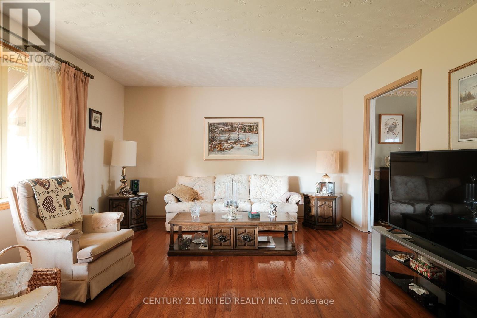 788 Cumberland Avenue, Peterborough, Ontario  K9H 7B2 - Photo 21 - X12483127