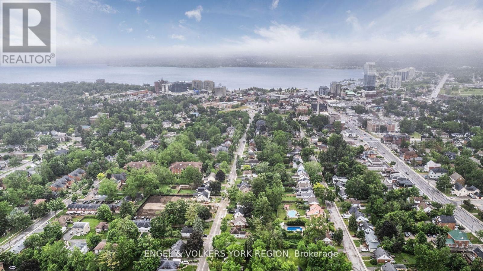 23 Lount Street, Barrie, Ontario  L4M 3E3 - Photo 40 - S12483062