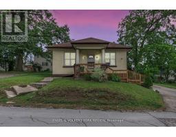 23 LOUNT STREET, Barrie, Ontario