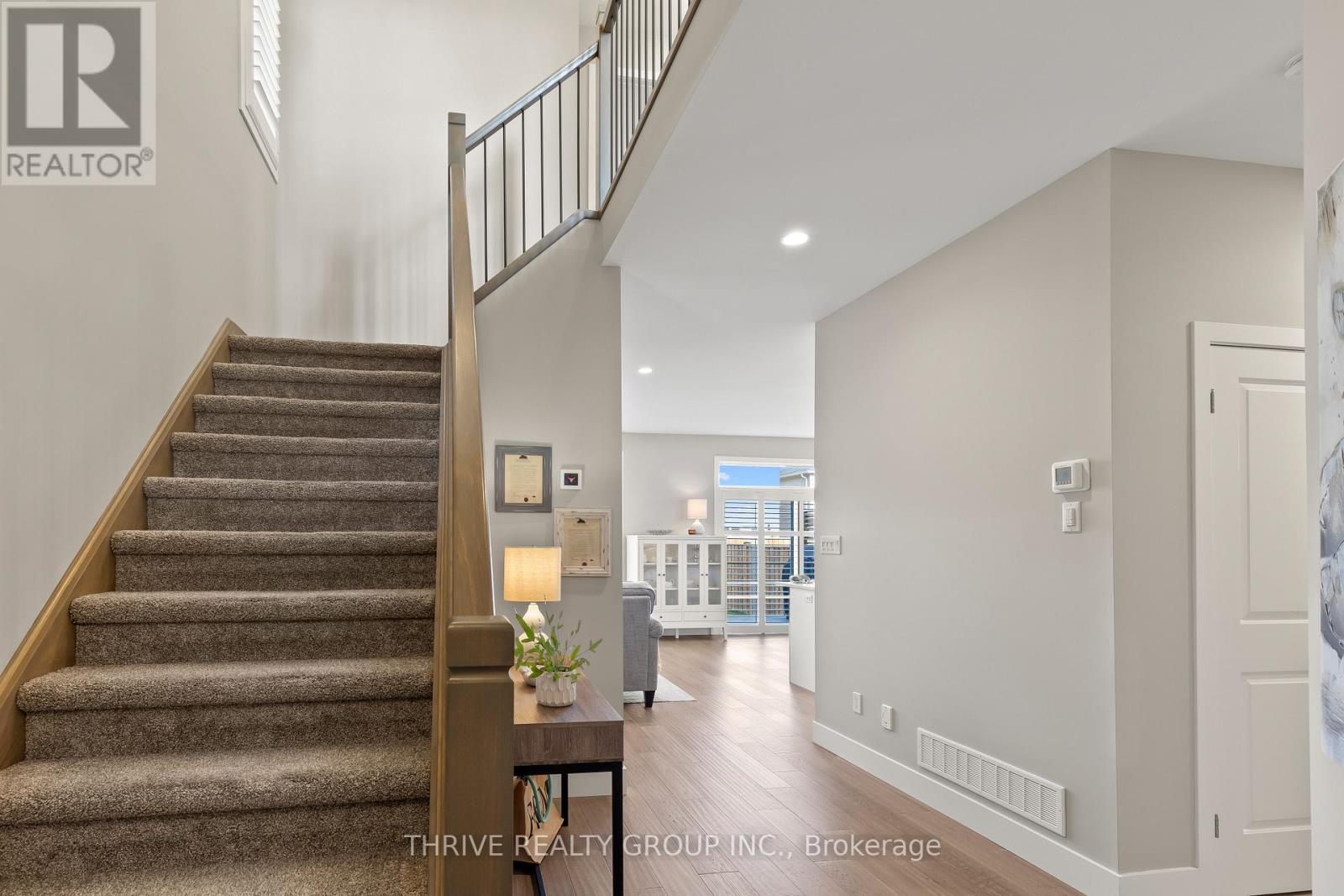 3057 Heardcreek Trail, London North, Ontario  N6G 2S7 - Photo 5 - X12483130