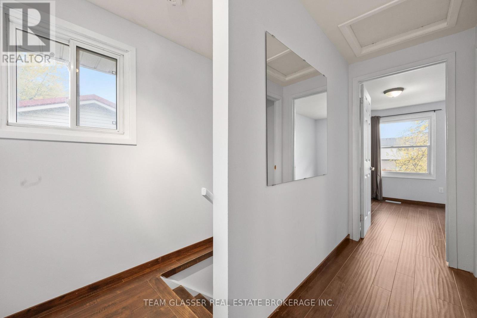 1335 Limberlost Road, London North, Ontario  N6G 2W4 - Photo 10 - X12483131