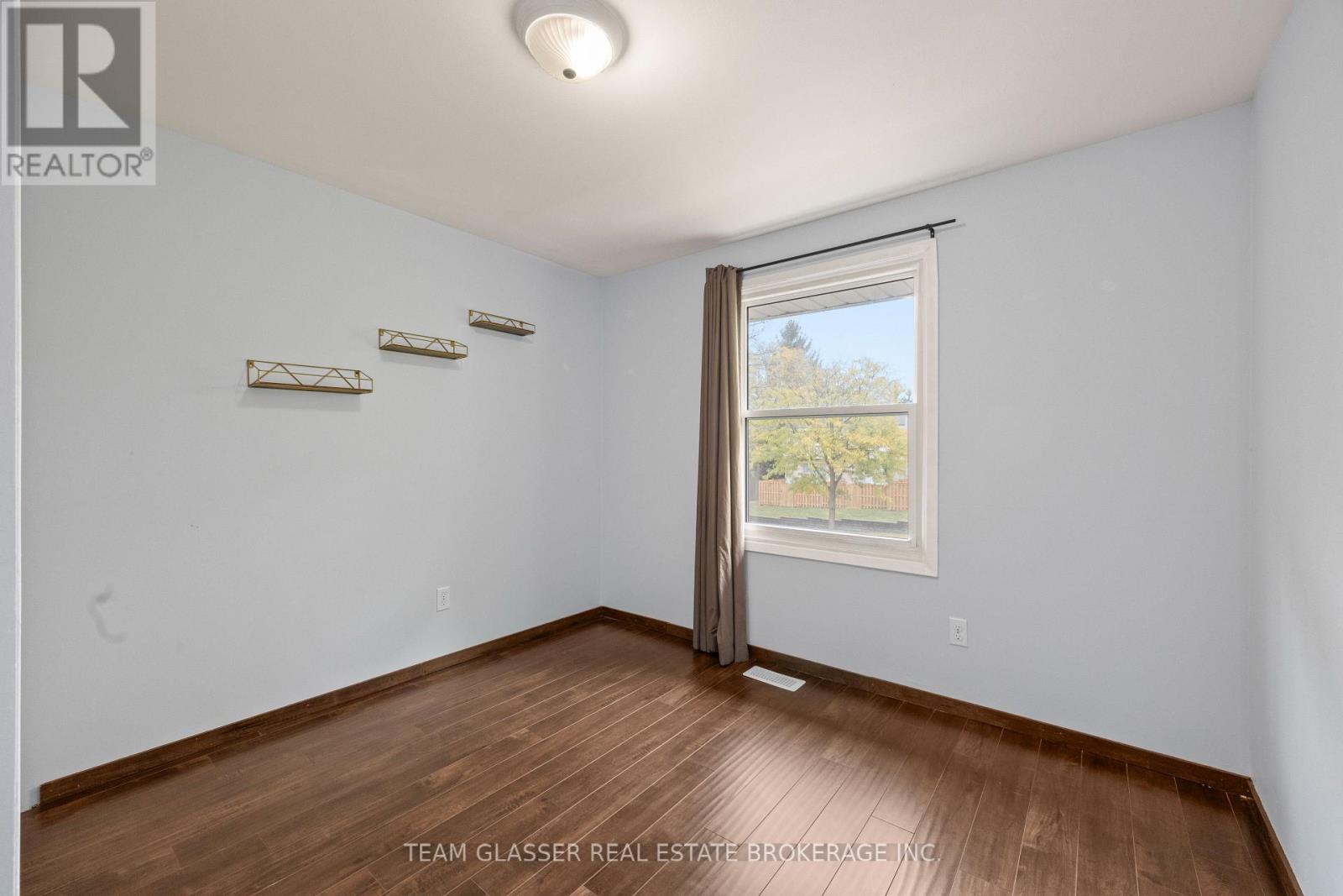 1335 Limberlost Road, London North, Ontario  N6G 2W4 - Photo 15 - X12483131