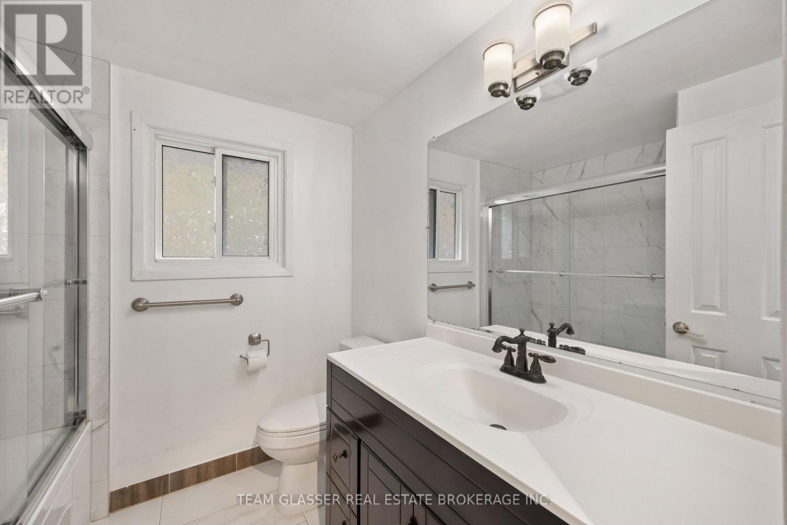 1335 Limberlost Road, London North, Ontario  N6G 2W4 - Photo 17 - X12483131