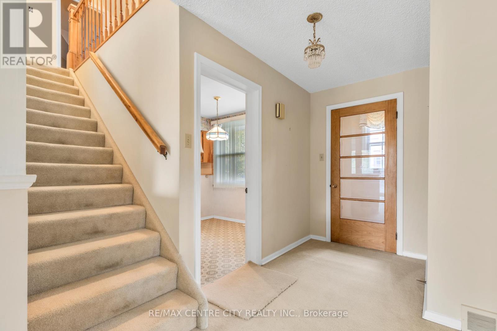 3 Gliddon Avenue, St. Thomas, Ontario  N5R 1G3 - Photo 12 - X12483138