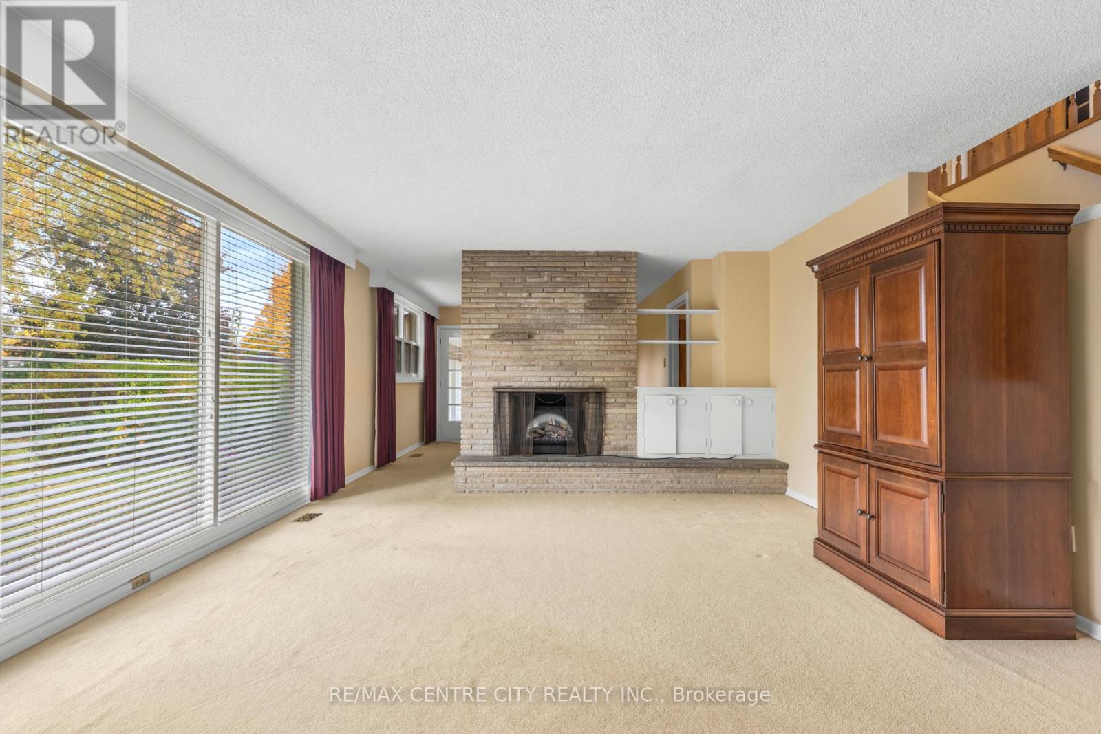 3 Gliddon Avenue, St. Thomas, Ontario  N5R 1G3 - Photo 6 - X12483138