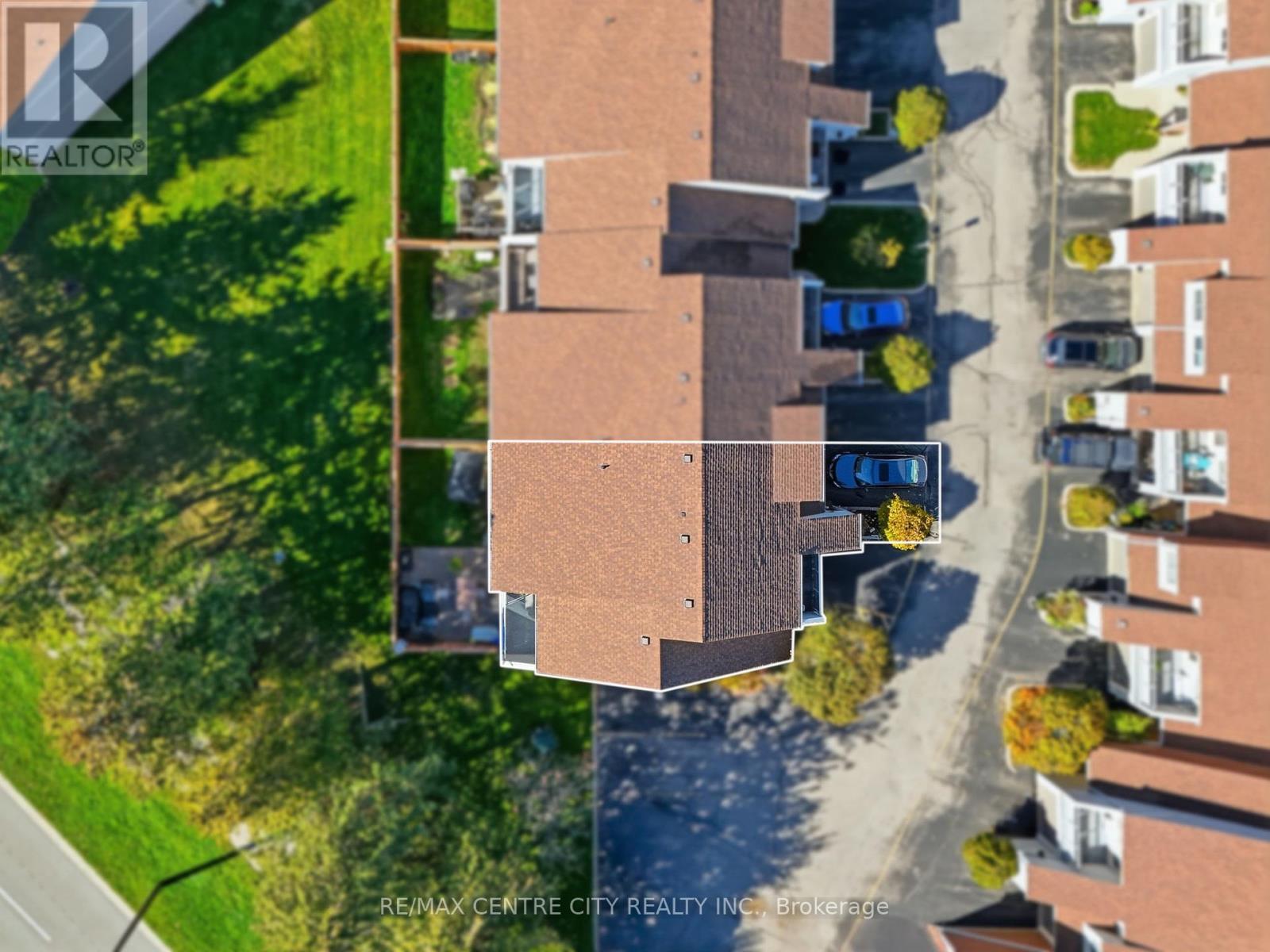 31 - 337 Kingswood Drive, Kitchener, Ontario  N2E 1X5 - Photo 35 - X12483225