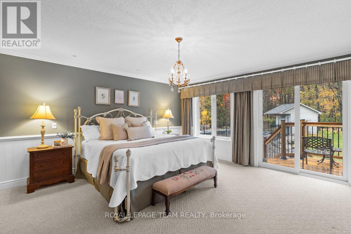 6437 Waddion Drive, Ottawa, Ontario  K4P 1E7 - Photo 17 - X12483163