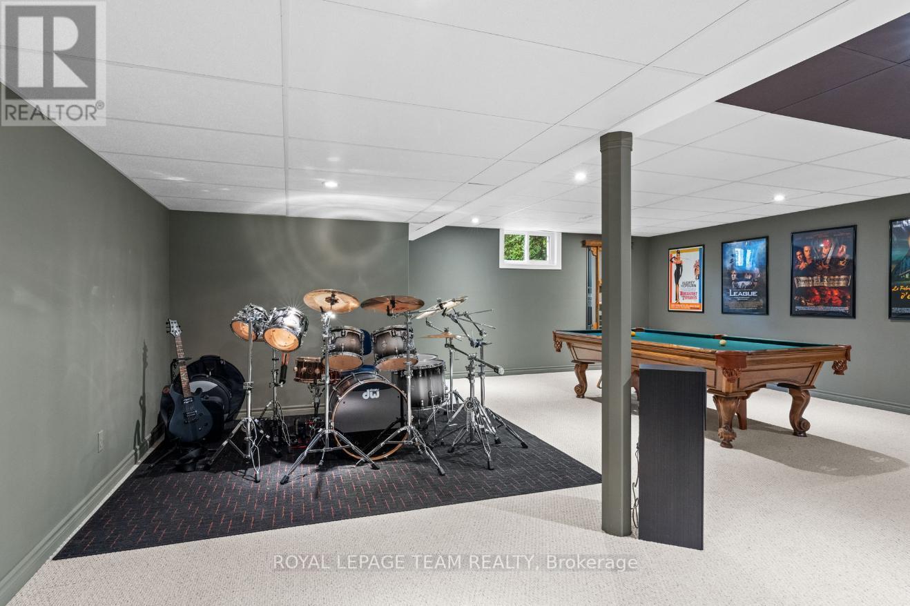 6437 Waddion Drive, Ottawa, Ontario  K4P 1E7 - Photo 27 - X12483163