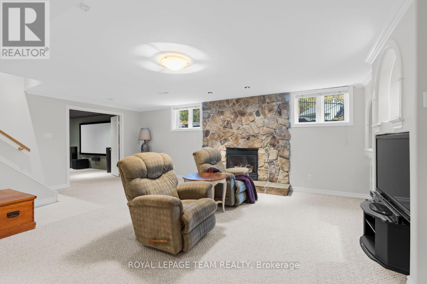 6437 Waddion Drive, Ottawa, Ontario  K4P 1E7 - Photo 28 - X12483163