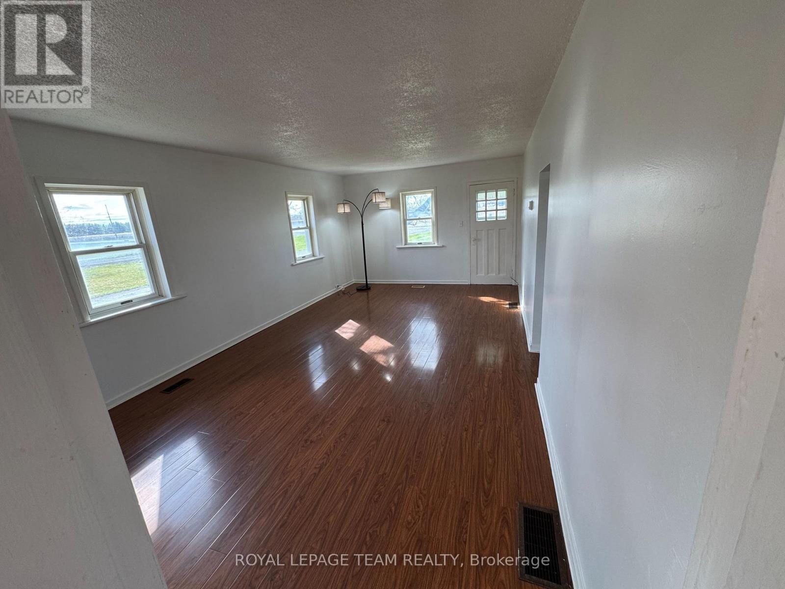 3512 Dunrobin Road, Ottawa, Ontario  K0A 3M0 - Photo 12 - X12483186