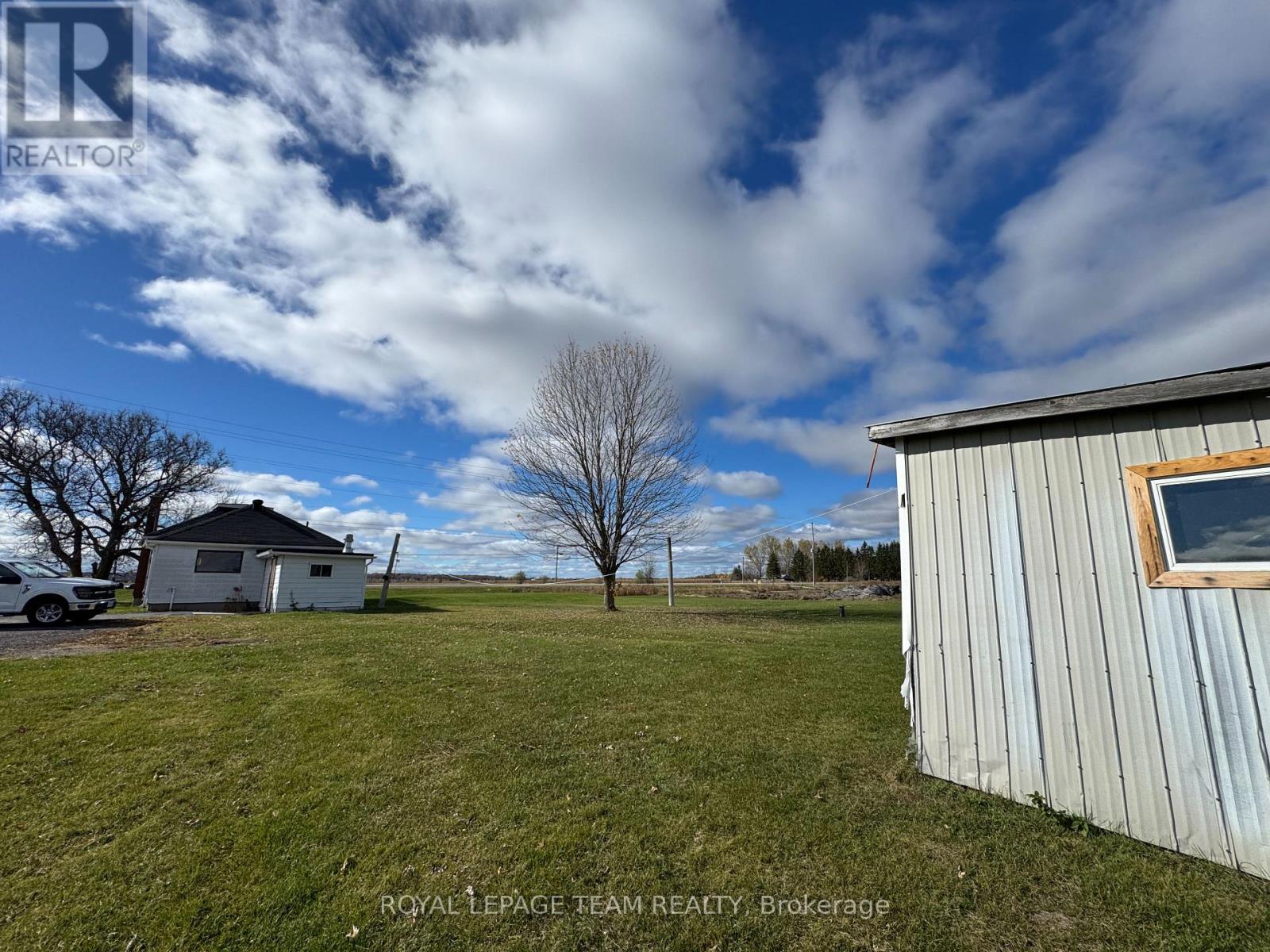 3512 Dunrobin Road, Ottawa, Ontario  K0A 3M0 - Photo 8 - X12483186