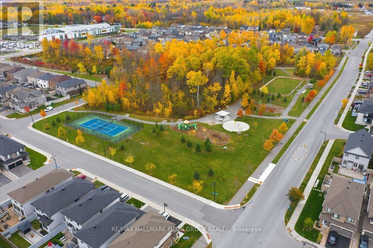 214 Dragonfly Walk, Ottawa, Ontario  K1W 0J8 - Photo 18 - X12483191