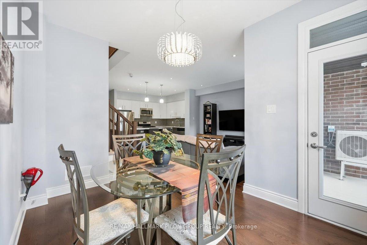 214 Dragonfly Walk, Ottawa, Ontario  K1W 0J8 - Photo 9 - X12483191