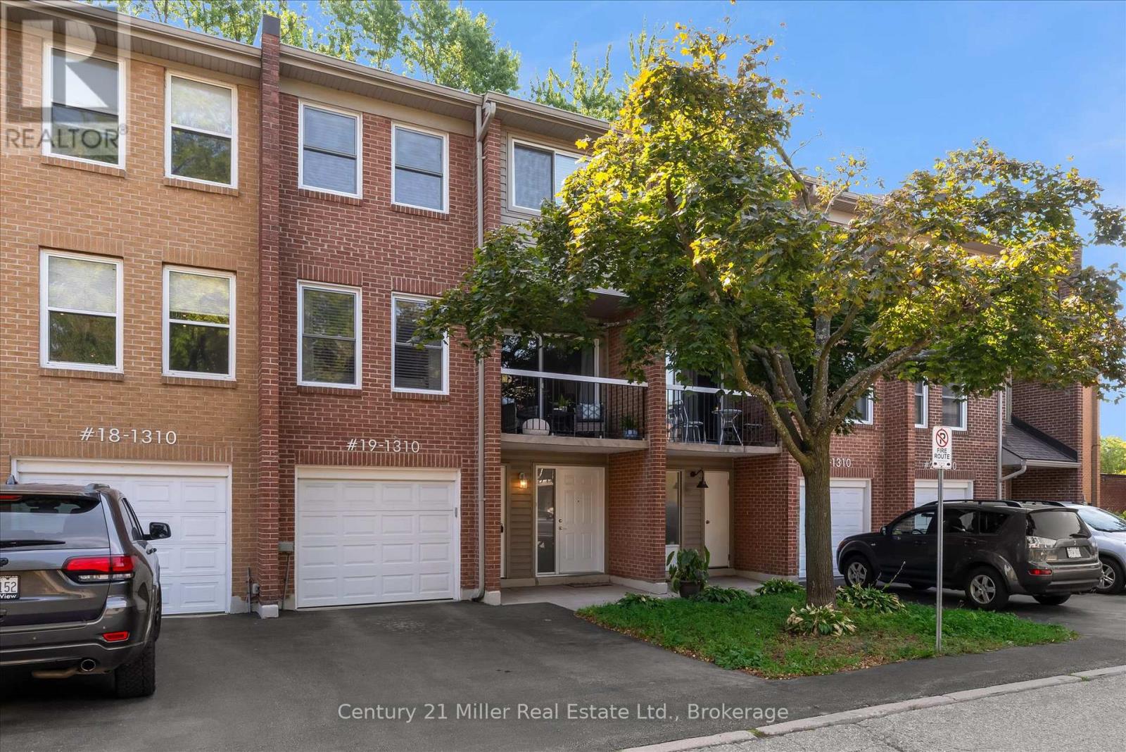 19 - 1310 Hampton Street, Oakville, Ontario  L6H 2S6 - Photo 4 - W12483178