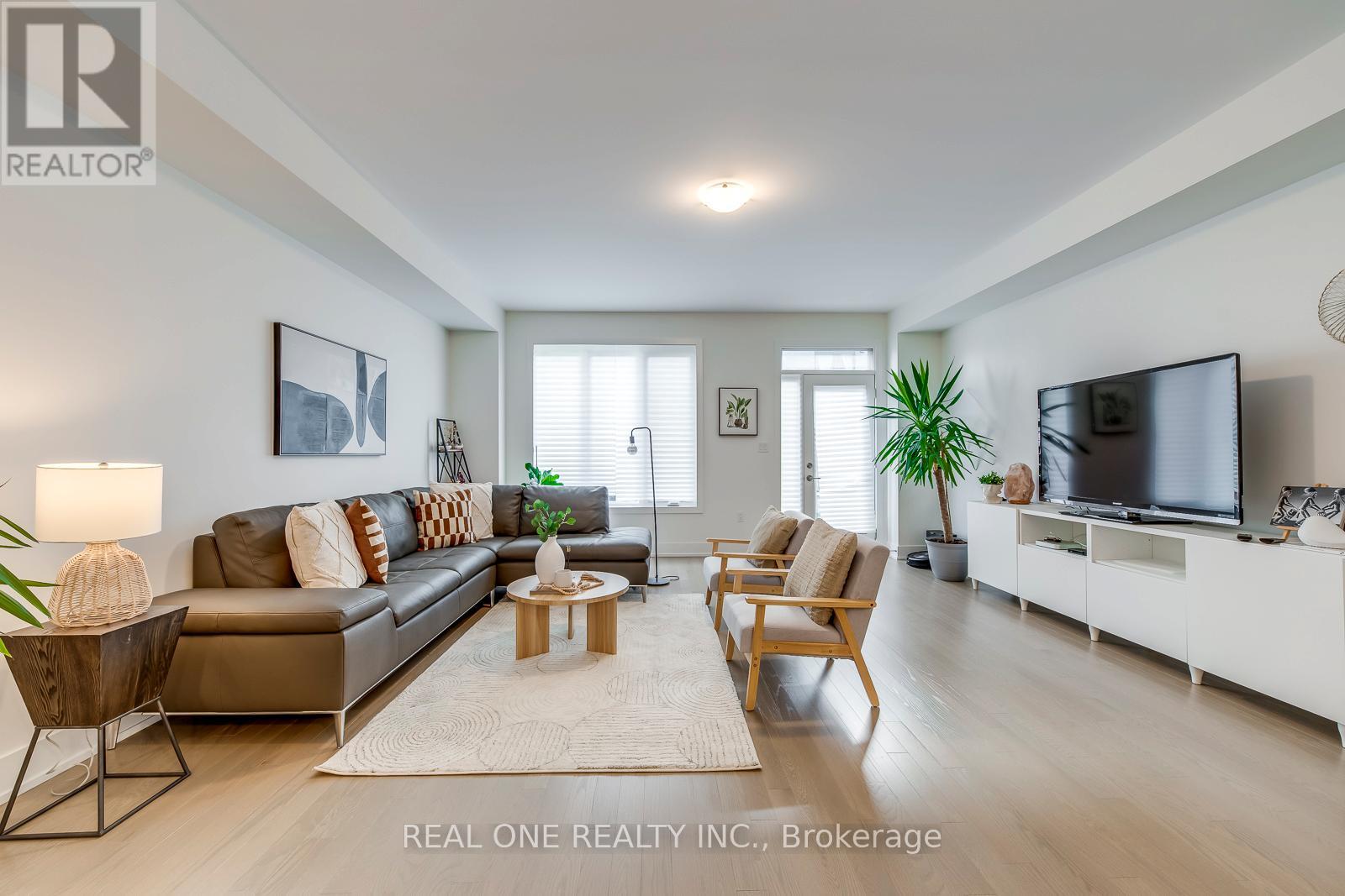 3054 Harvard Gardens, Oakville, Ontario  L6H 8B8 - Photo 17 - W12483045