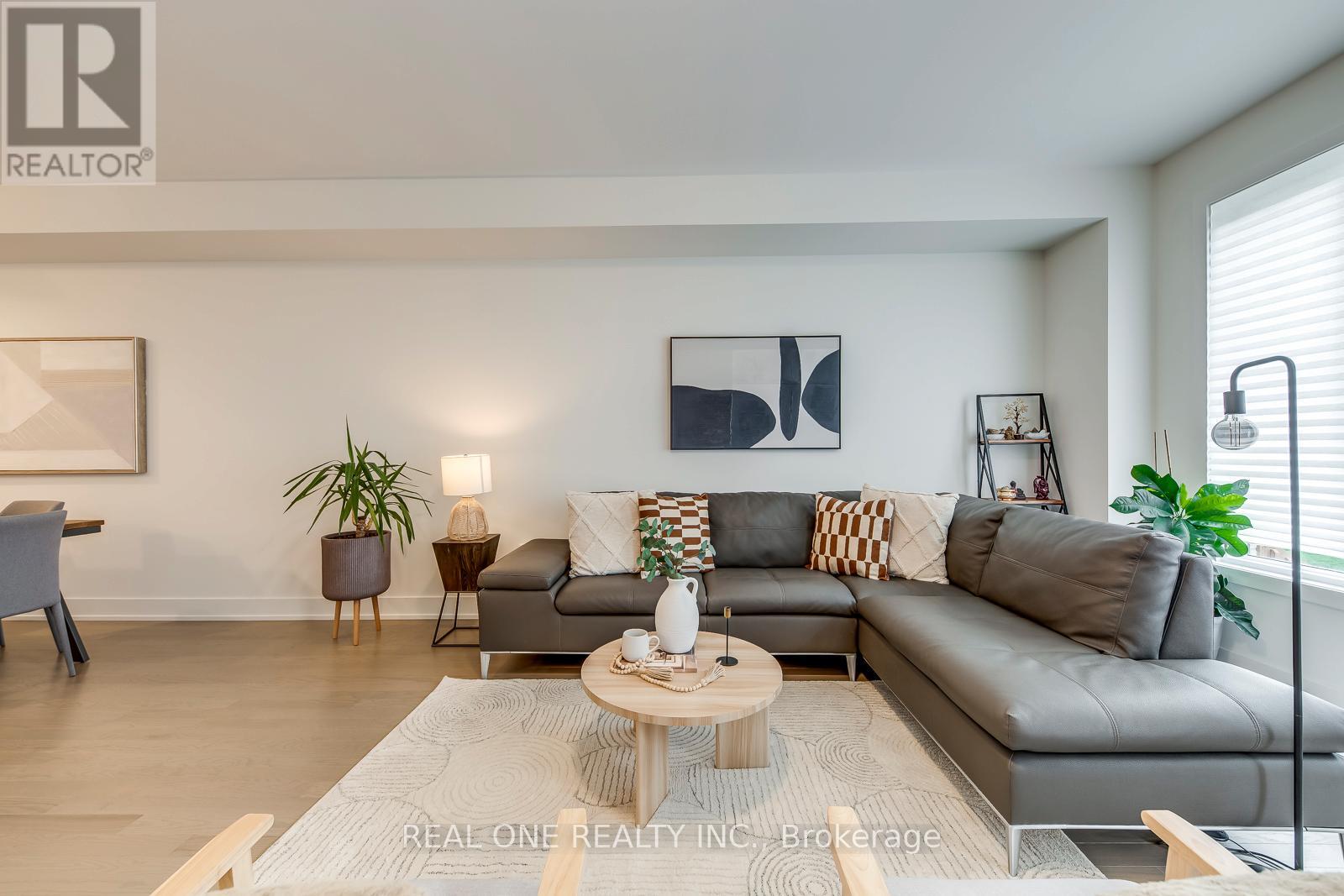 3054 Harvard Gardens, Oakville, Ontario  L6H 8B8 - Photo 21 - W12483045