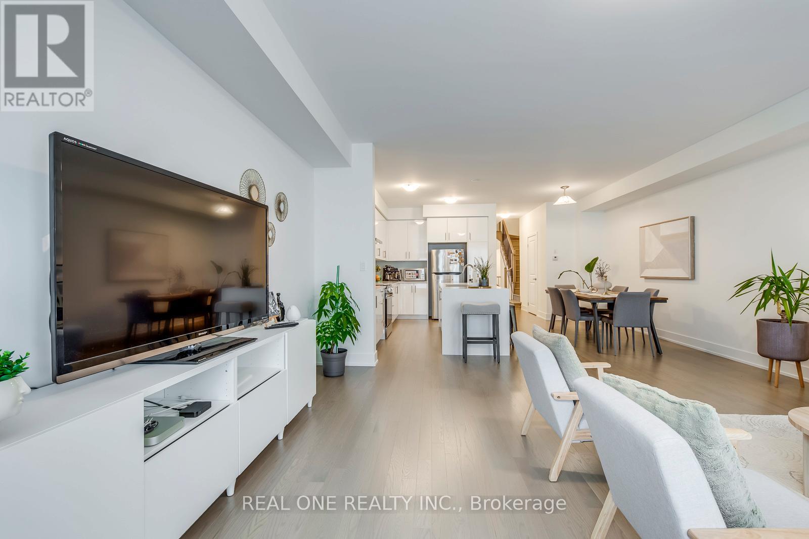 3054 Harvard Gardens, Oakville, Ontario  L6H 8B8 - Photo 24 - W12483045