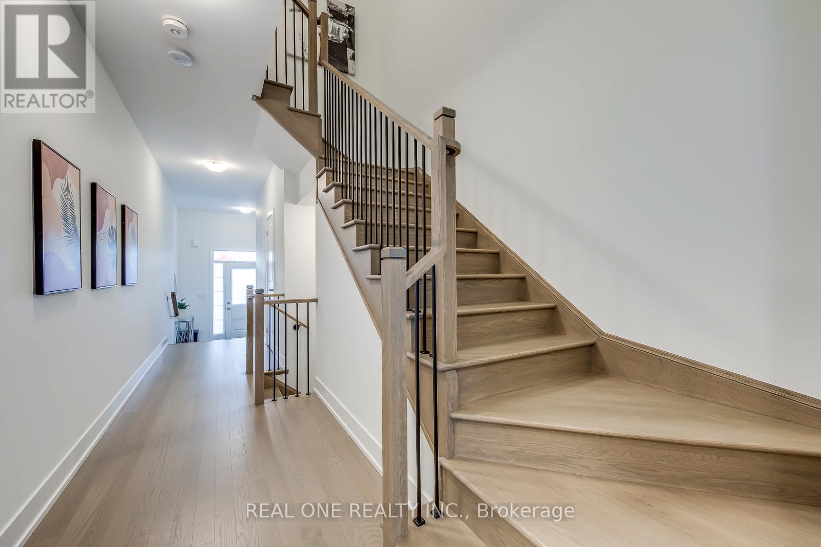 3054 Harvard Gardens, Oakville, Ontario  L6H 8B8 - Photo 26 - W12483045