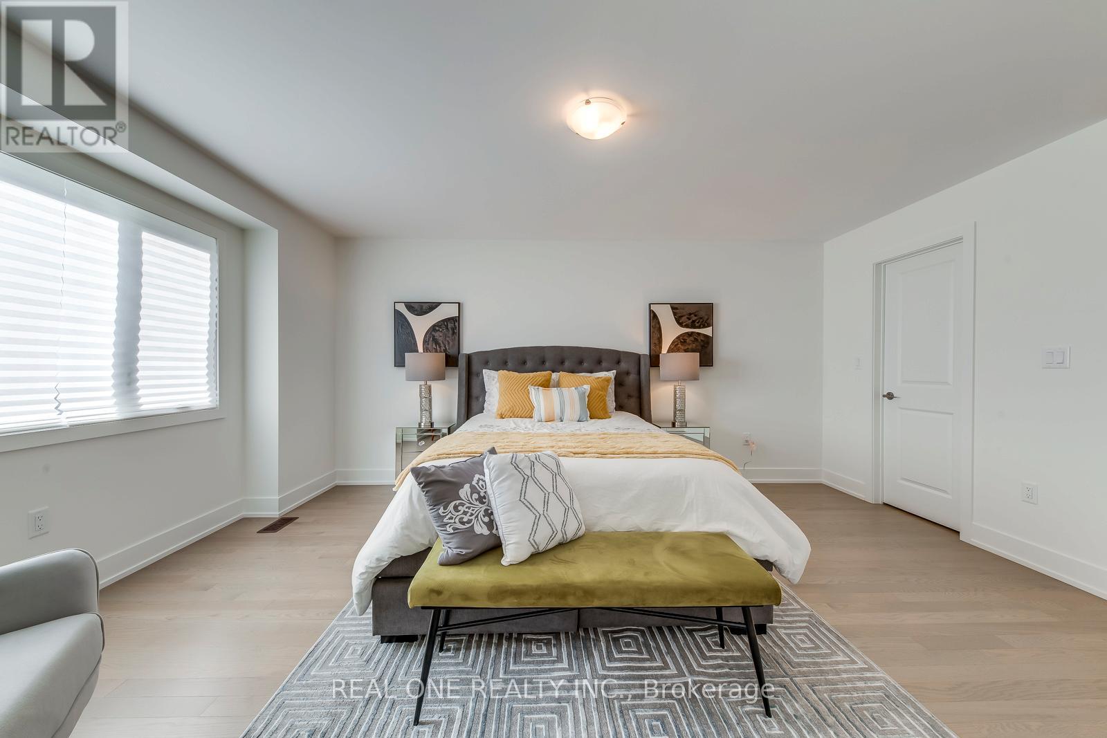 3054 Harvard Gardens, Oakville, Ontario  L6H 8B8 - Photo 31 - W12483045