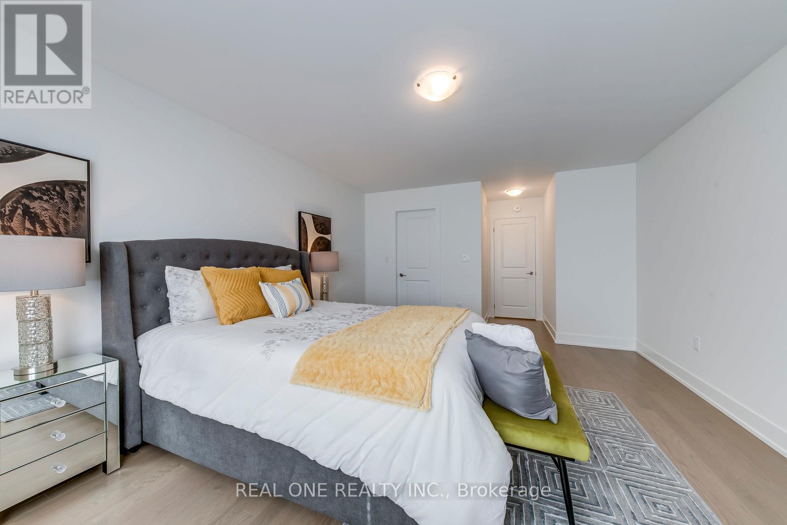3054 Harvard Gardens, Oakville, Ontario  L6H 8B8 - Photo 32 - W12483045