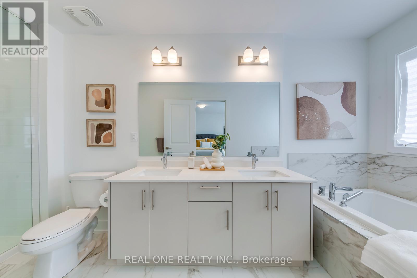 3054 Harvard Gardens, Oakville, Ontario  L6H 8B8 - Photo 33 - W12483045