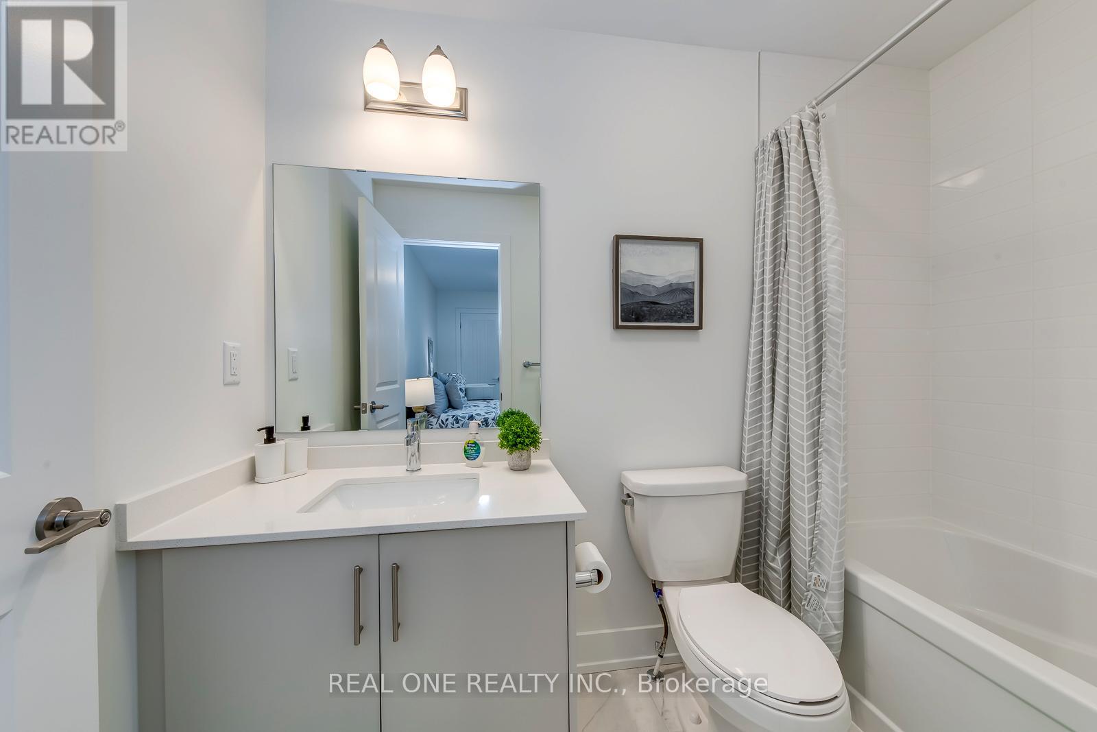 3054 Harvard Gardens, Oakville, Ontario  L6H 8B8 - Photo 39 - W12483045
