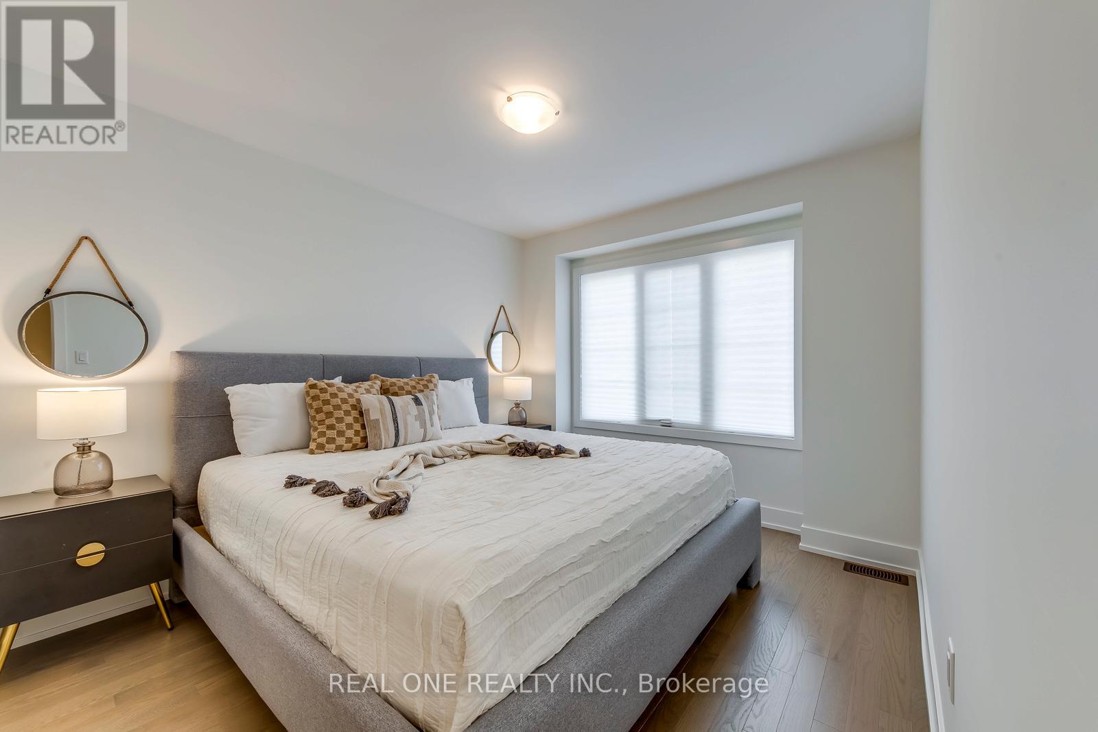 3054 Harvard Gardens, Oakville, Ontario  L6H 8B8 - Photo 43 - W12483045