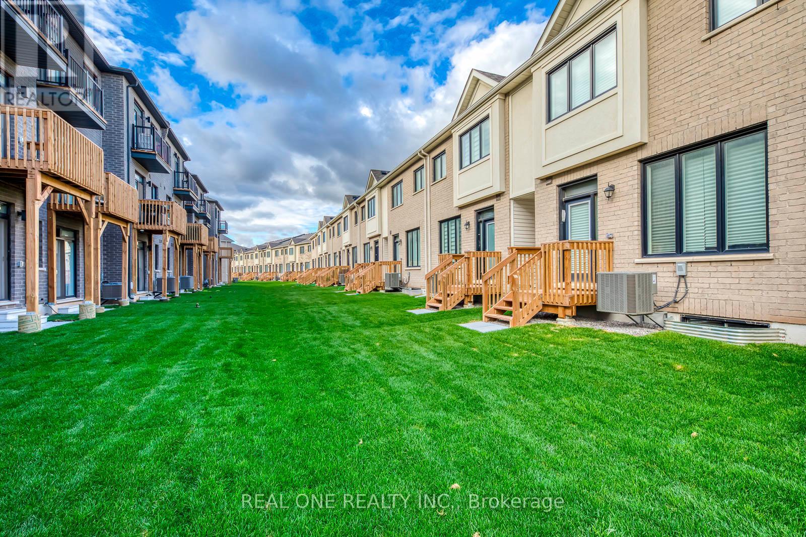 3054 Harvard Gardens, Oakville, Ontario  L6H 8B8 - Photo 47 - W12483045