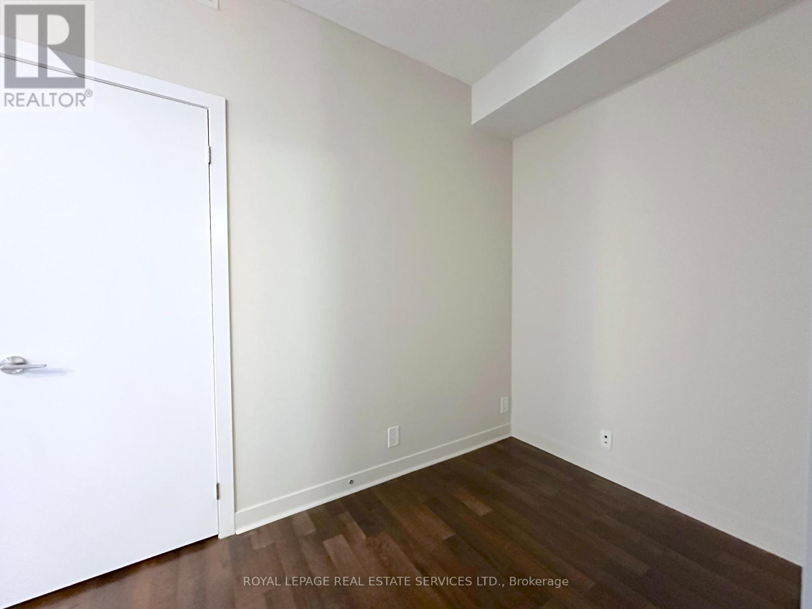1610 - 188 Clark Boulevard, Brampton, Ontario  L6T 0J2 - Photo 7 - W12483056