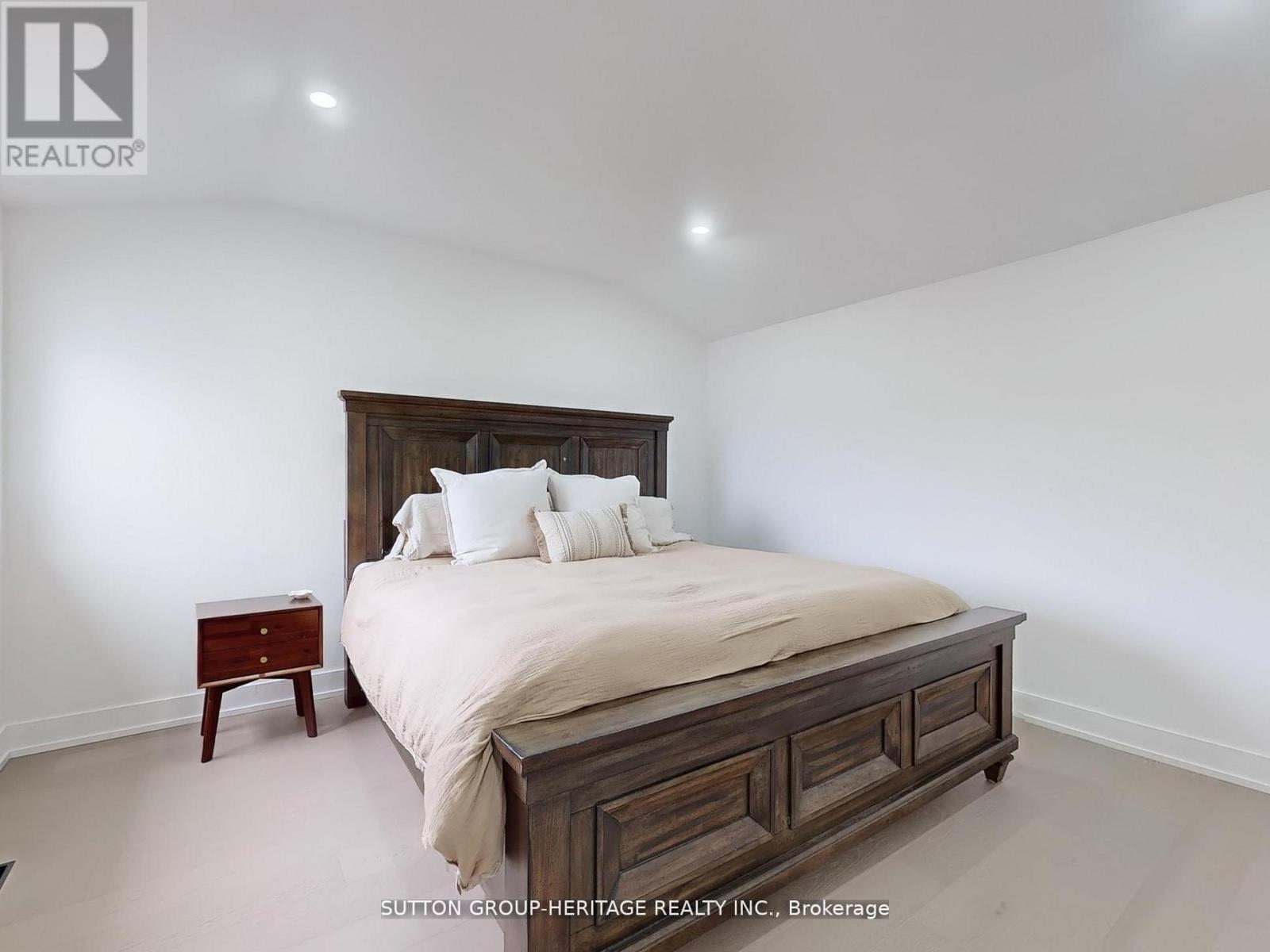 1 Sherwood Street, Orangeville, Ontario  L9W 5A5 - Photo 17 - W12483073