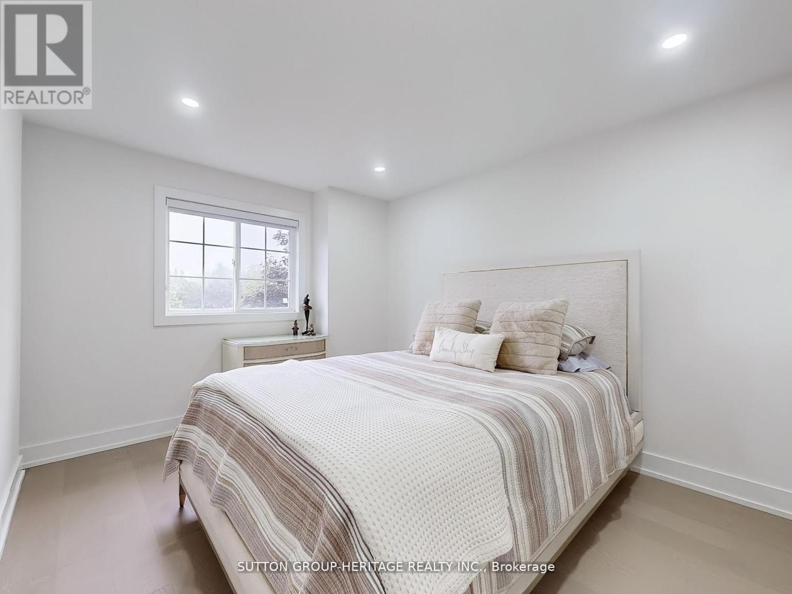 1 Sherwood Street, Orangeville, Ontario  L9W 5A5 - Photo 22 - W12483073