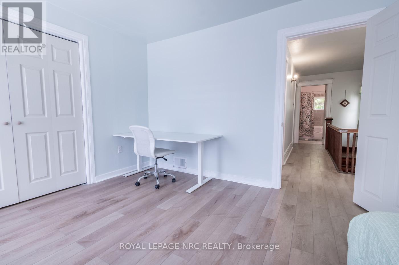 105 Lake Street, St. Catharines (Downtown), Ontario  L2R 5X7 - Photo 19 - X12483117