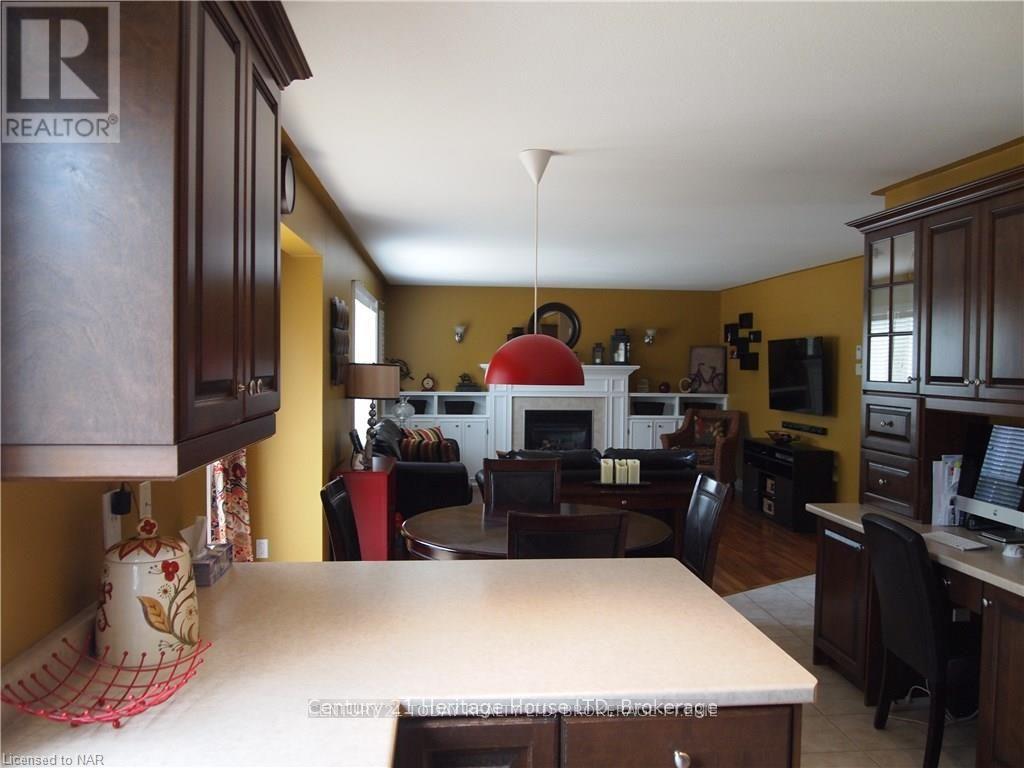 414 Jordyn Drive, Fort Erie, Ontario  L2A 6T6 - Photo 16 - X12483175