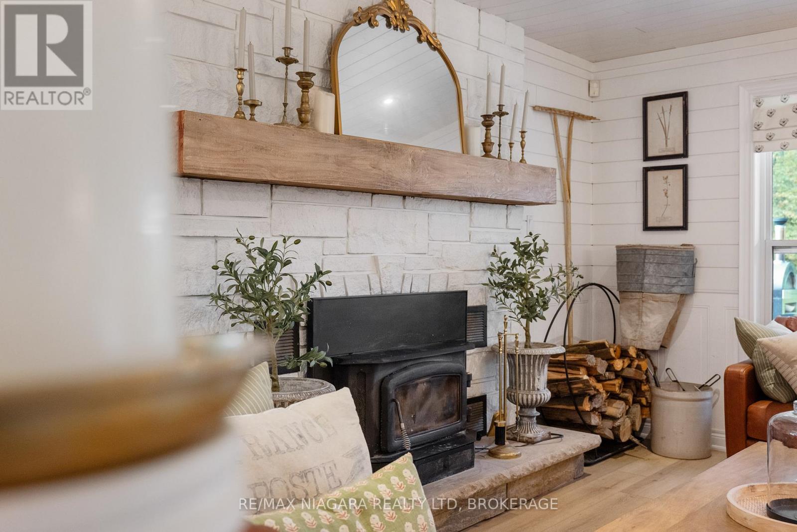 51268 Tunnacliffe Road S, Wainfleet, Ontario  L0S 1V0 - Photo 10 - X12483201