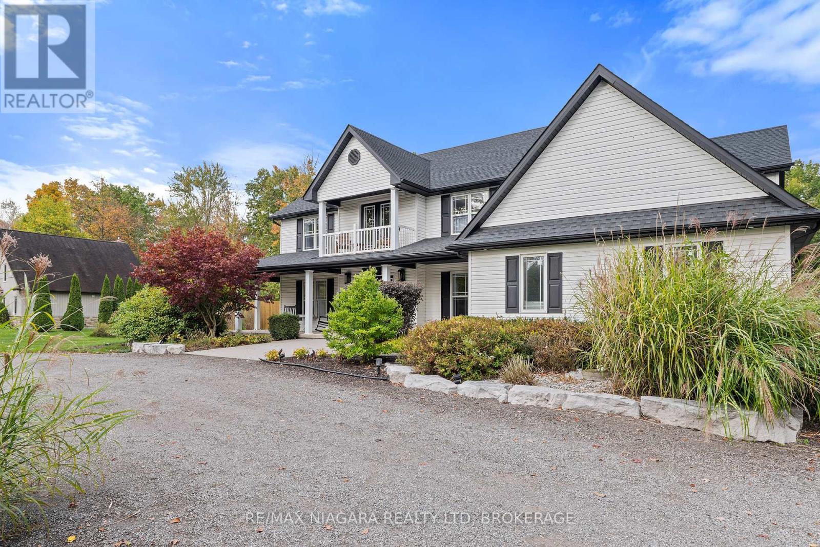 51268 Tunnacliffe Road S, Wainfleet, Ontario  L0S 1V0 - Photo 2 - X12483201