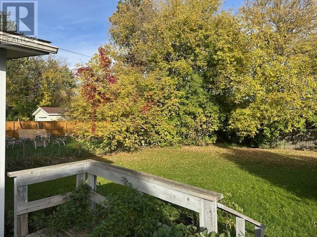 524 Northland Rd, Sault Ste. Marie, Ontario  P6C 3N9 - Photo 7 - SM253009