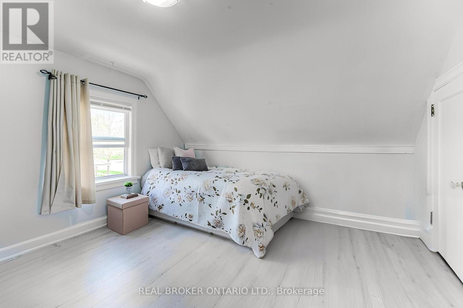 76 Brentwood Avenue, Kitchener, Ontario  N2H 2C8 - Photo 15 - X12483105