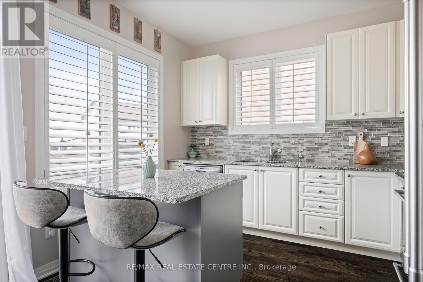 9 Porter Drive, Orangeville, Ontario  L9W 6Z4 - Photo 18 - W12483111