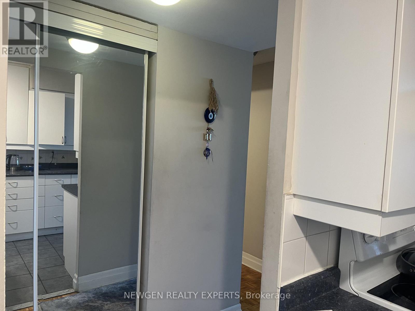 #1212 - 25 Sunrise Avenue, Toronto, Ontario  M4A 2S2 - Photo 10 - C12474346
